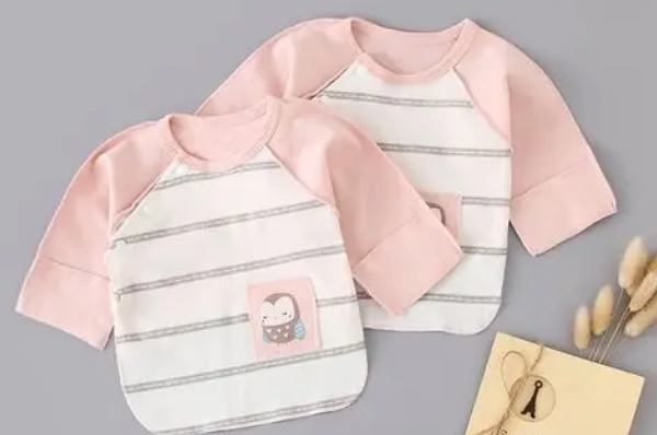 0-1岁宝宝的衣服应该怎么挑选？