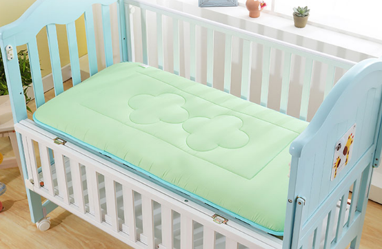 如何挑选婴儿床垫？