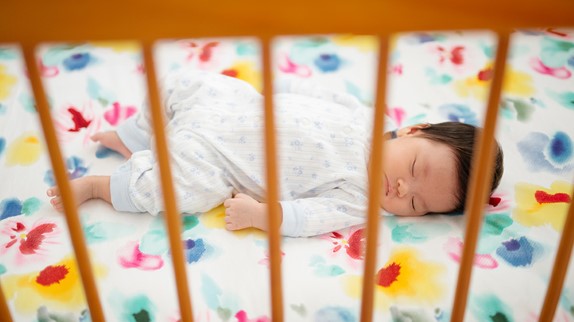 Newborn-and-Baby-Safe-Sleep-Practices-722x406.jpg